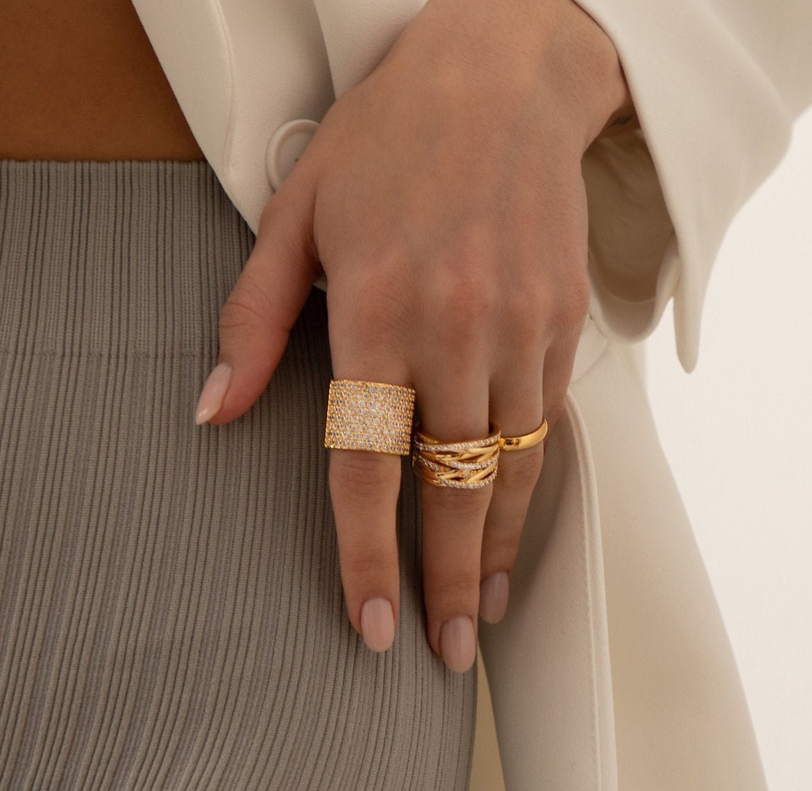 Bague croisée en oxyde de zirconium