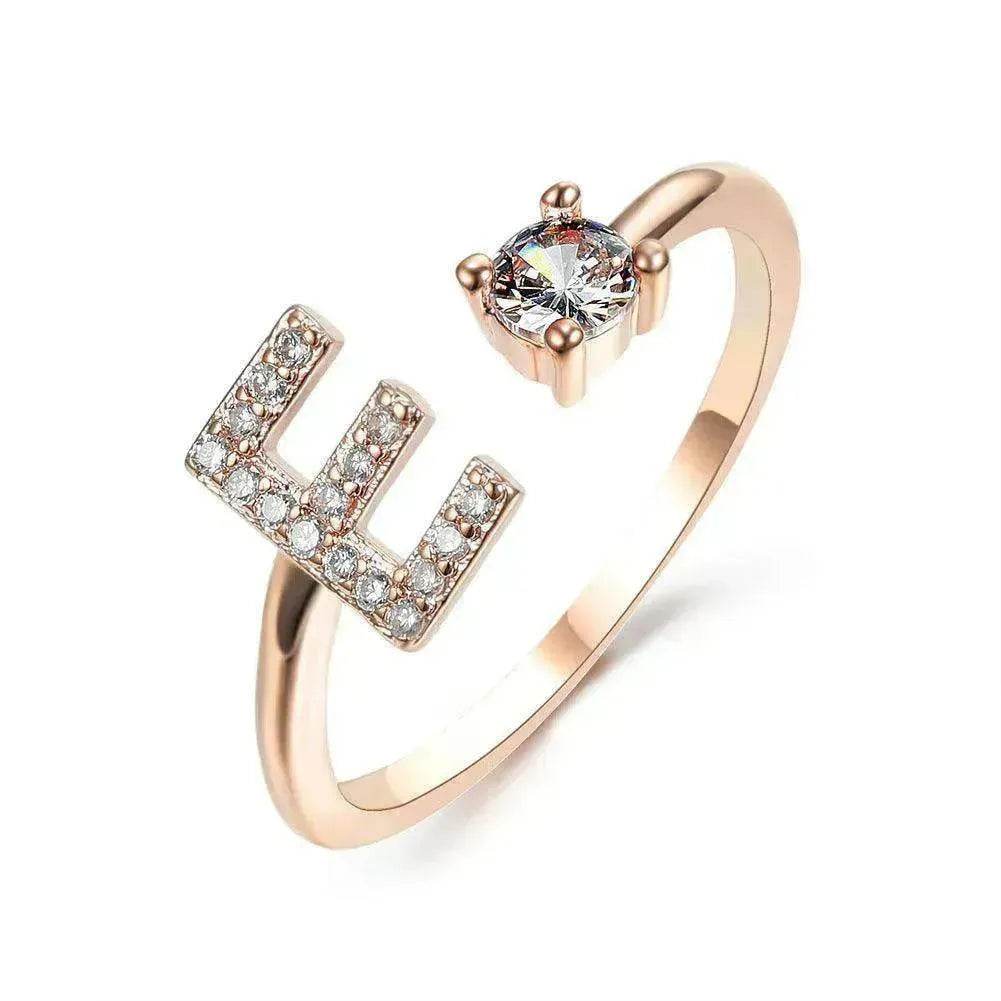 Customizable 26-Letter Ring: Fashionable & Elegant Jewelry