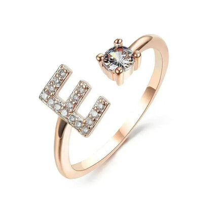 Customizable 26-Letter Ring: Fashionable & Elegant Jewelry
