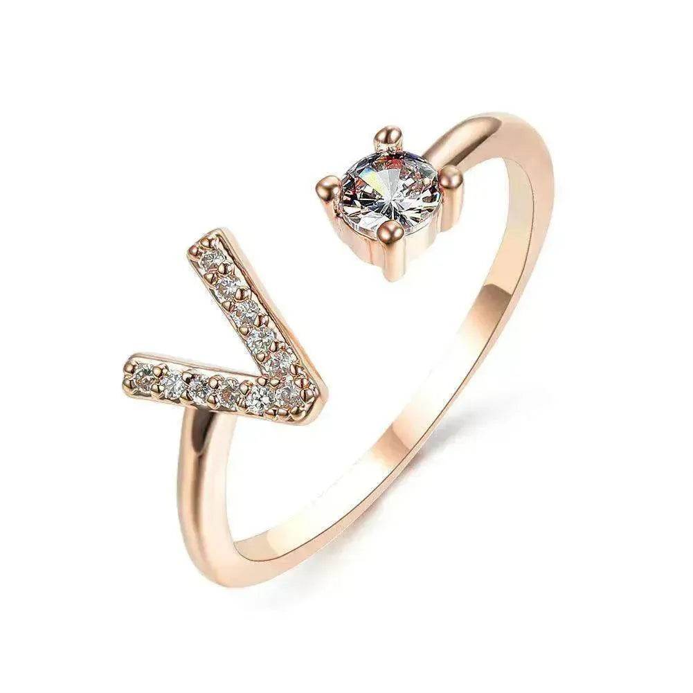 Customizable 26-Letter Ring: Fashionable & Elegant Jewelry