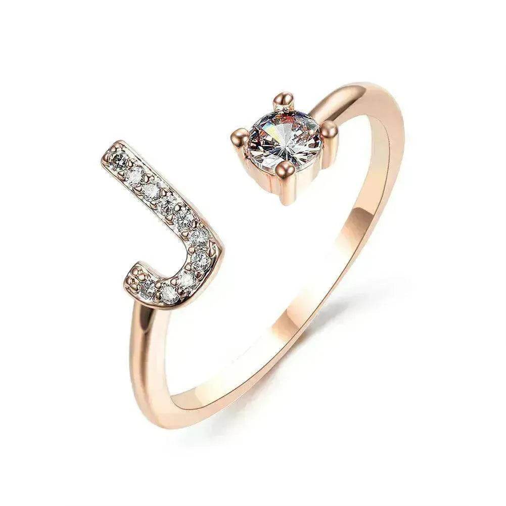 Customizable 26-Letter Ring: Fashionable & Elegant Jewelry