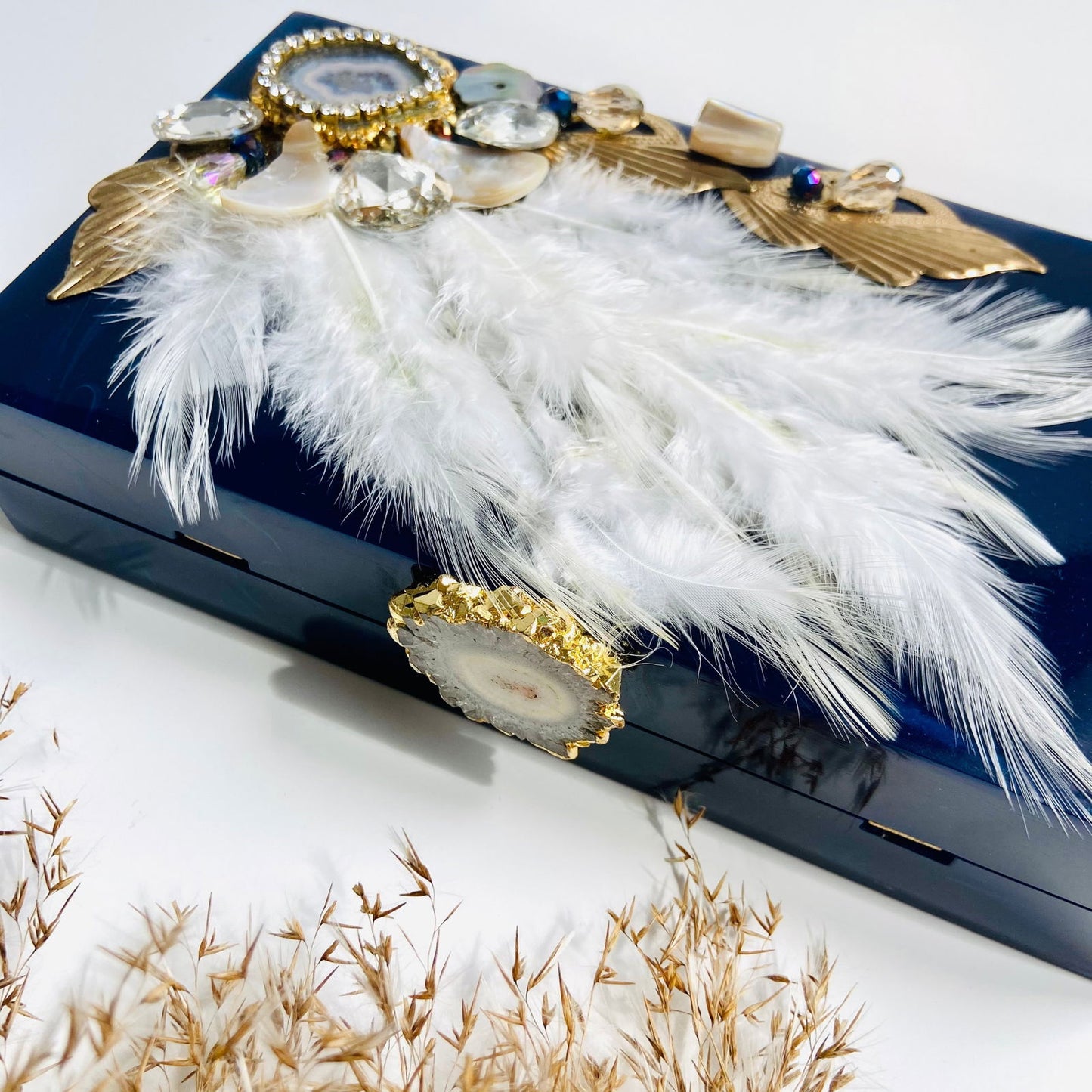 DOVE-Handbags, purses, etc.-www.Shopthatapp.com-Clutch-It Handbags