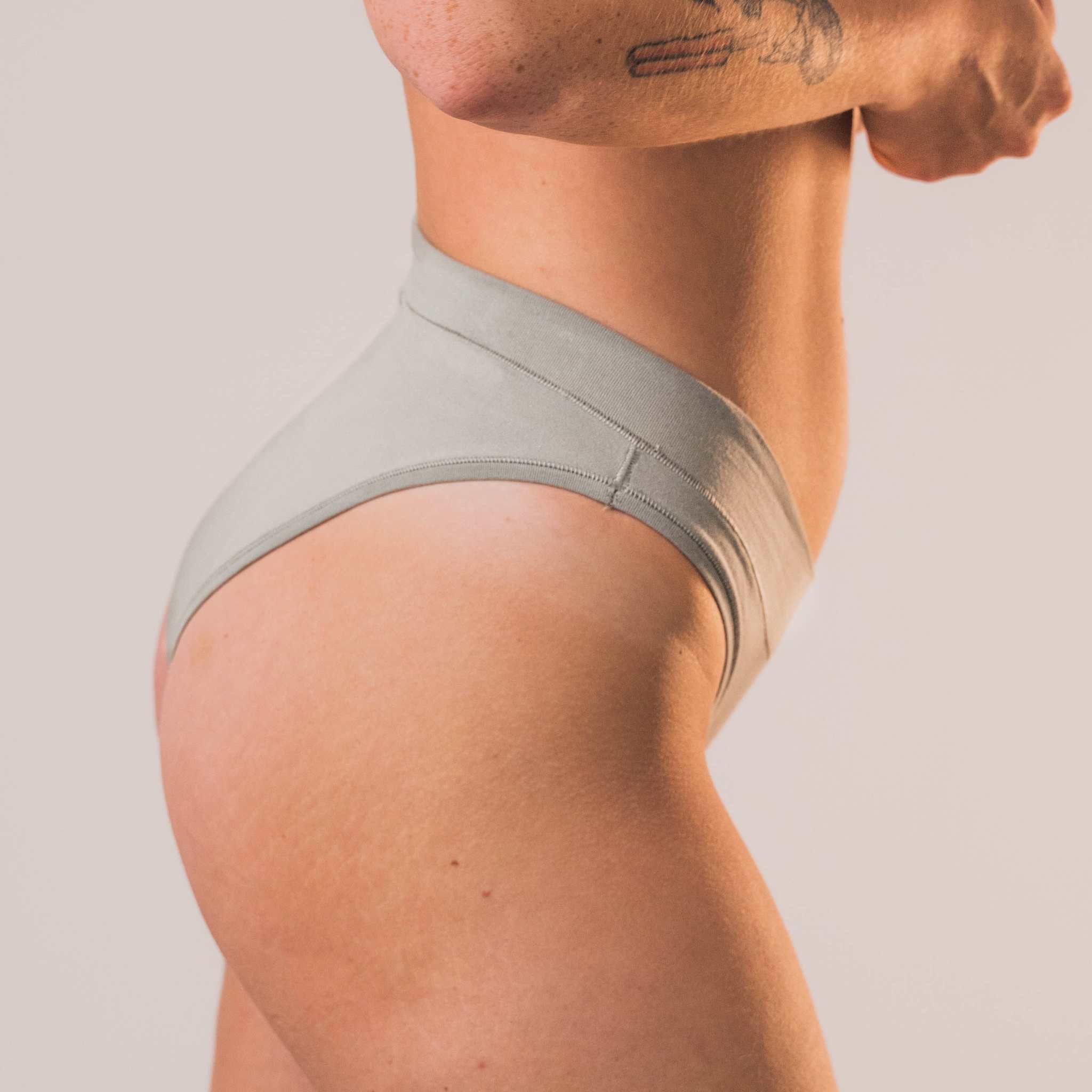 Leakproof Cheeky Brief Liner - www.Shopthatapp.com