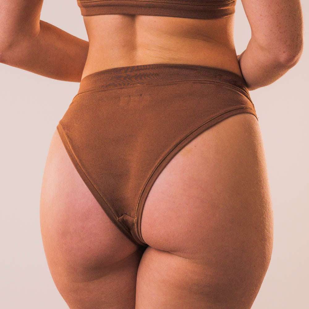 Leakproof Cheeky Brief Liner - www.Shopthatapp.com