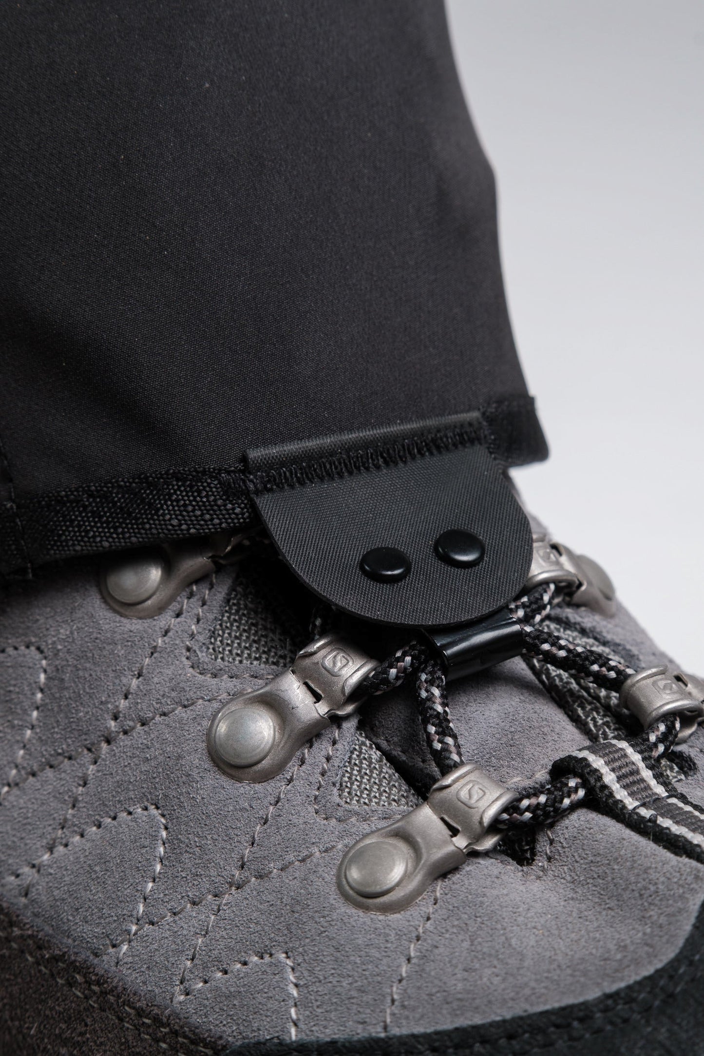 "Trail Guard" Waterproof Gaiters - www.Shopthatapp.com