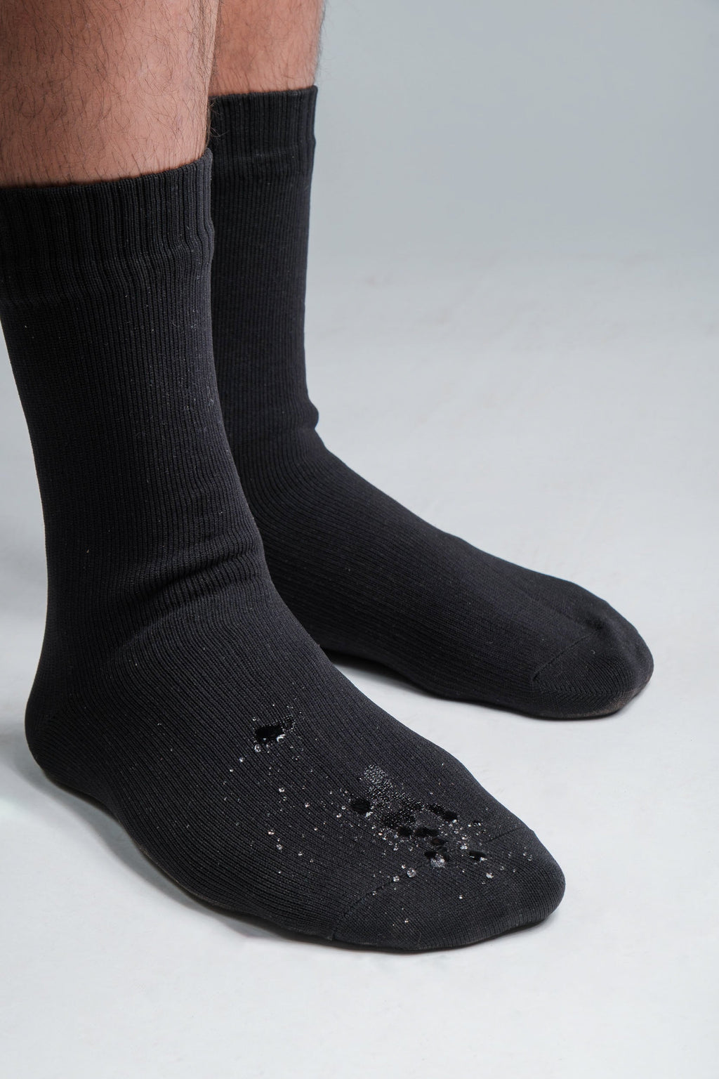 "StayDry" 100% Waterproof Socks - www.Shopthatapp.com