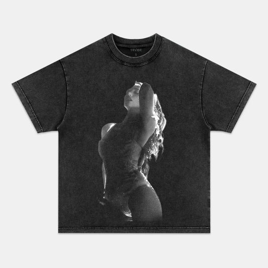Dua Lipa: Music Icon Tee V9 - www.Shopthatapp.com