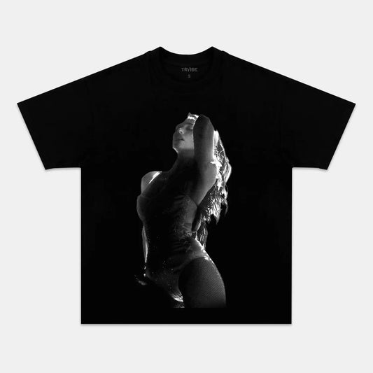 Dua Lipa: Music Icon Tee V9 - www.Shopthatapp.com