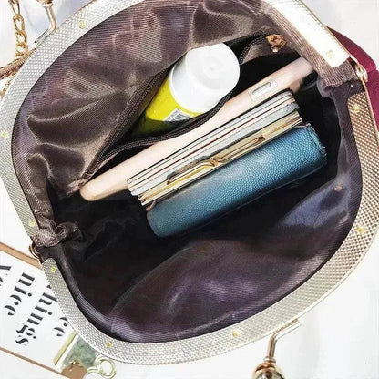 Diamond Retro Style Women Shoulder Medium Size Zipper Handbag - www.Shopthatapp.com #