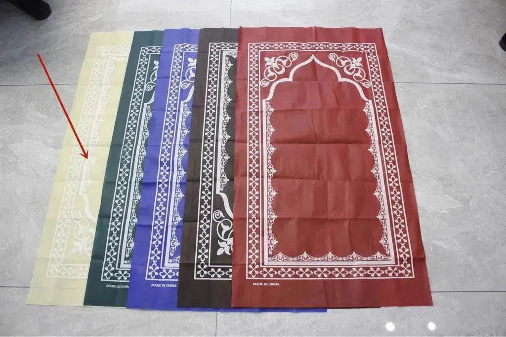 Disposable Prayer Mat Blanket Blanket Middle East - www.Shopthatapp.com