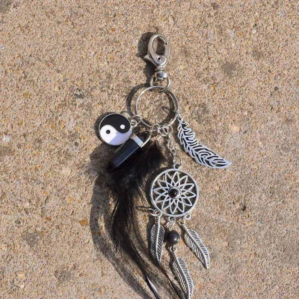 Dreamcatcher keychain pendant - www.Shopthatapp.com