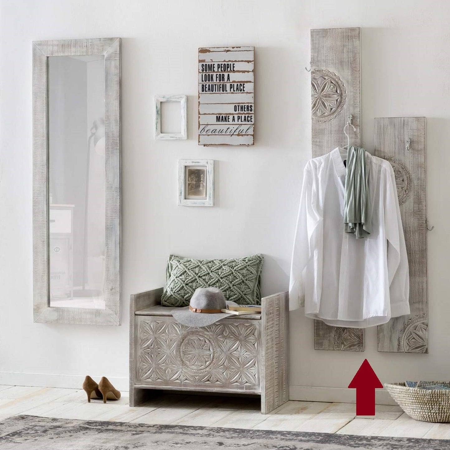 Carved Hook Board Set, Distressed lolWhite Finish - www.Shopthatapp.com