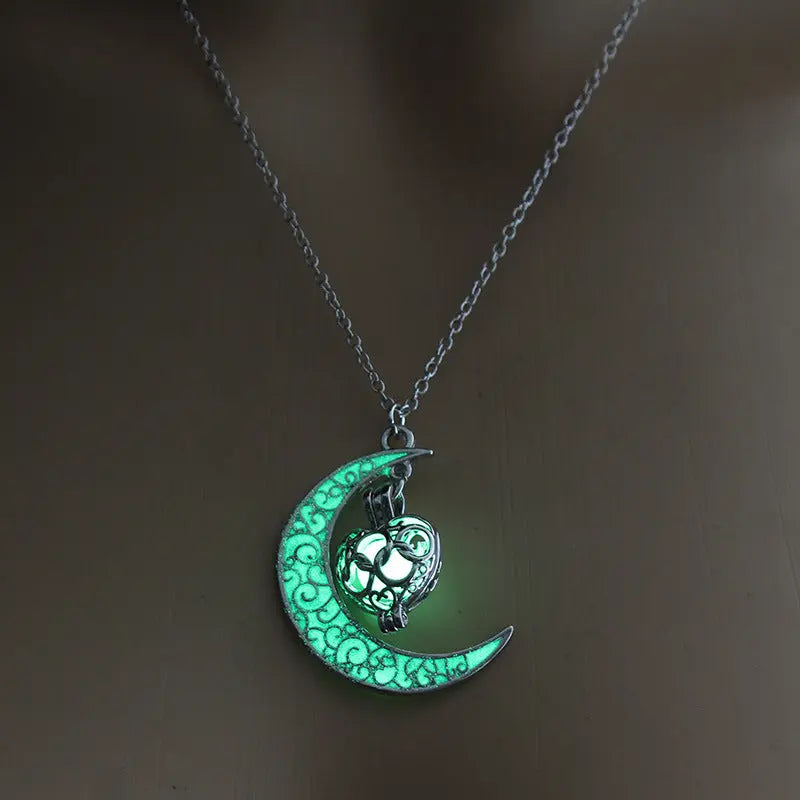 Fashion Trendy Men's Domineering Luminous Flame Dragon Necklace - www.Shopthatapp.com