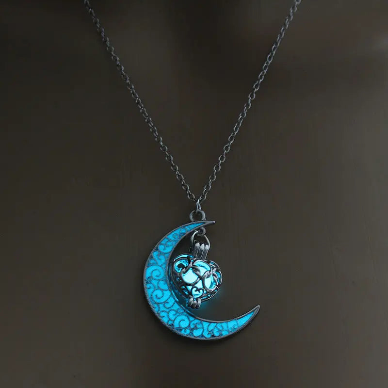 Fashion Trendy Men's Domineering Luminous Flame Dragon Necklace - www.Shopthatapp.com