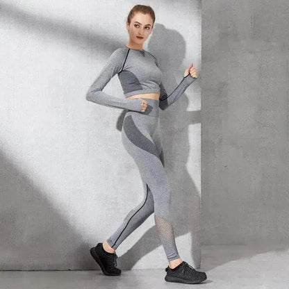 Fashion long sleeve gym suit - www.Shopthatapp.com #