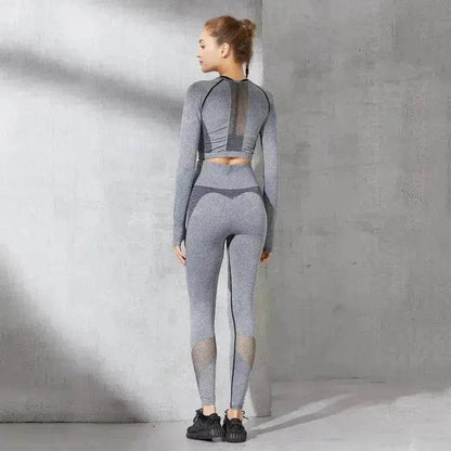 Fashion long sleeve gym suit - www.Shopthatapp.com #