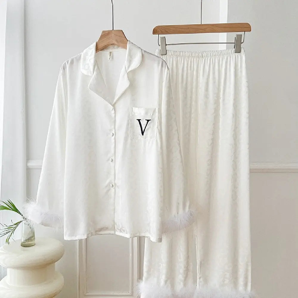 Feather Model Loose Pajamas For Women - www.Shopthatapp.com