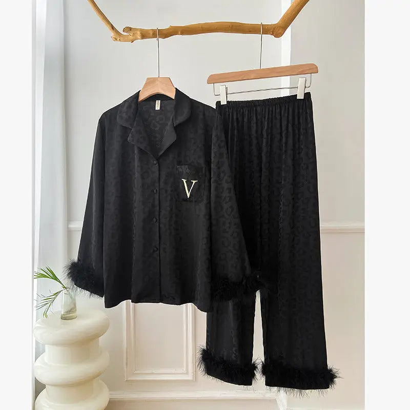 Feather Model Loose Pajamas For Women - www.Shopthatapp.com