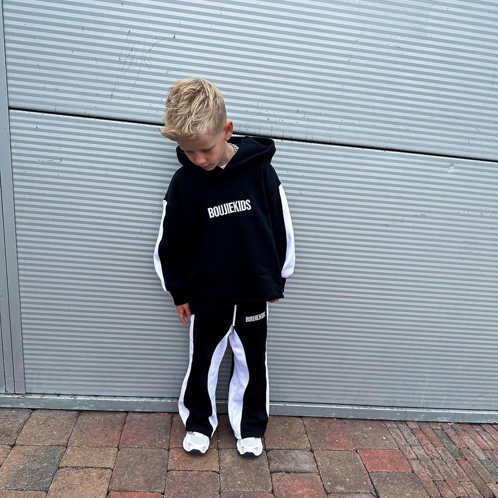 Straight Leg Tracksuit - www.Shopthatapp.com