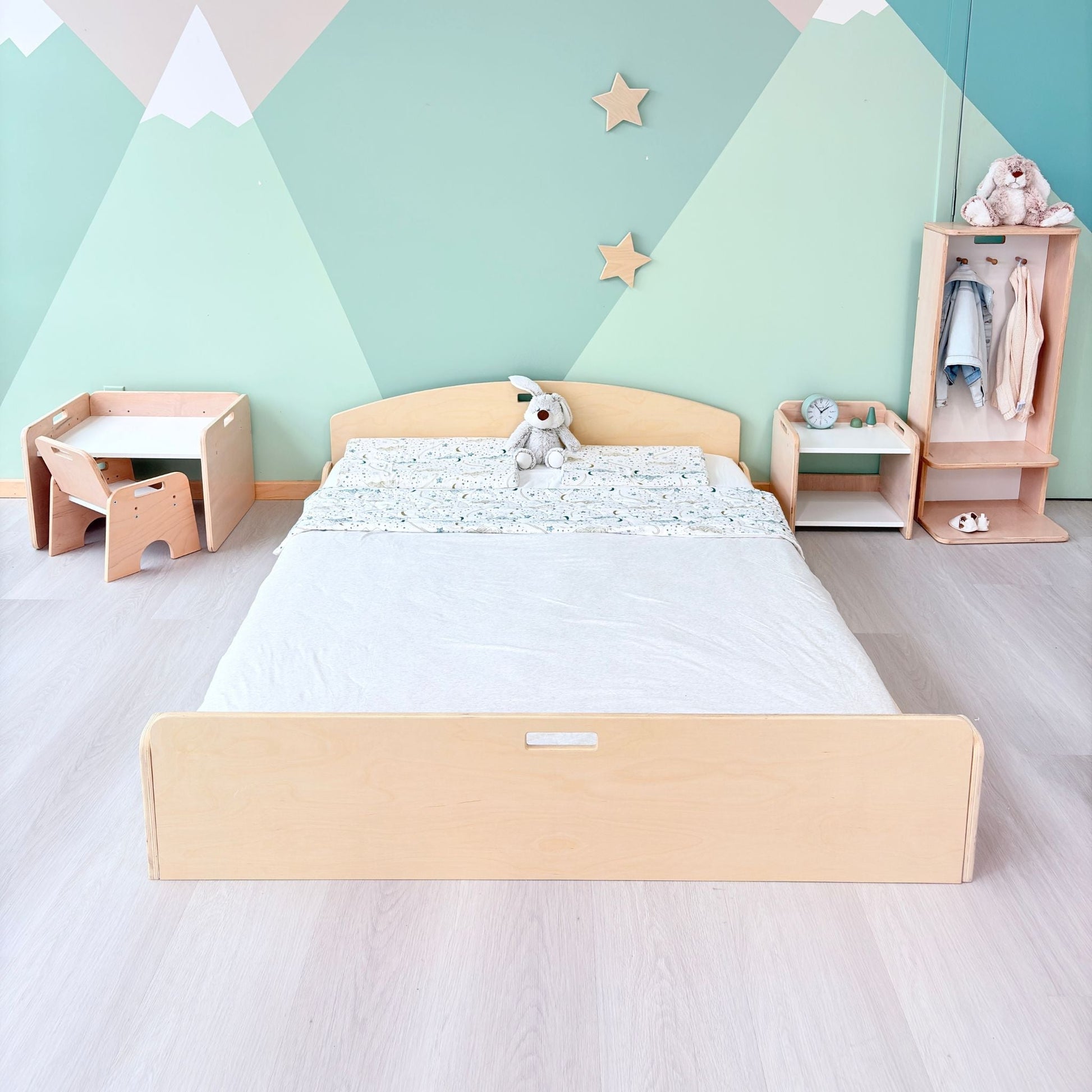 CHERRY FULL - Montessori Floor Bed - www.Shopthatapp.com