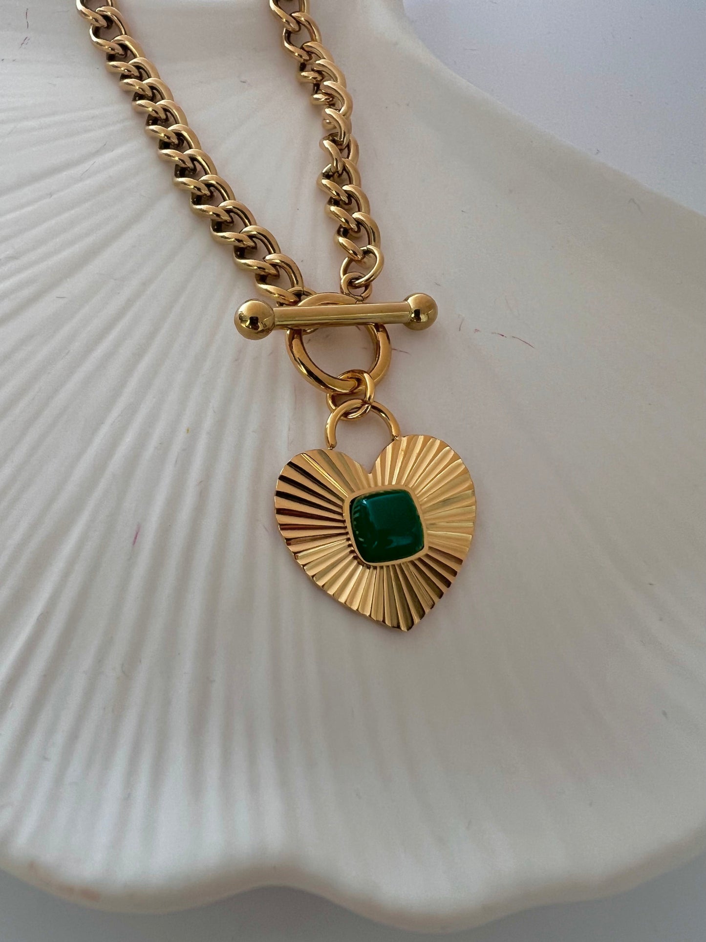 Green Agate Heart Necklace - www.Shopthatapp.com