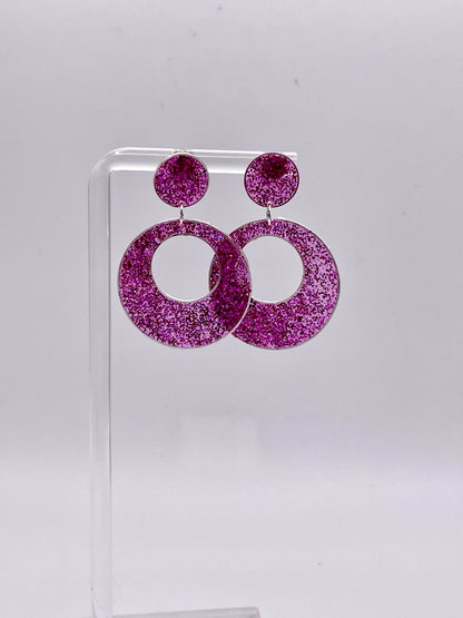 Boucles d'oreilles en résine à double cercle brillantes et scintillantes avec clou en argent sterling