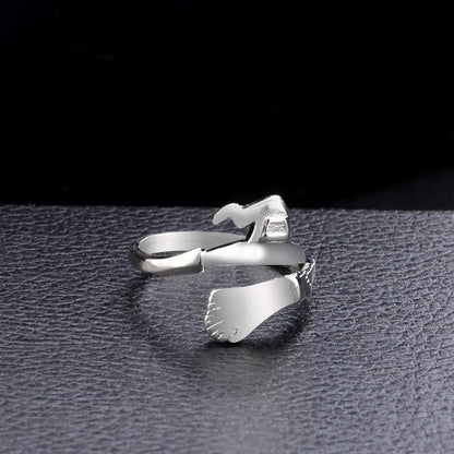 Halloween witch hat ring - www.Shopthatapp.com #