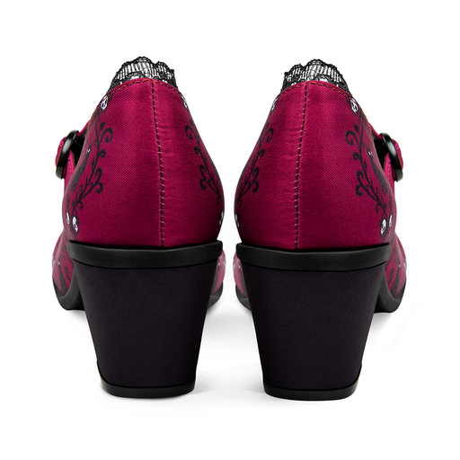 Hot Chocolate Design Carmilla - Www.Shopthatapp.com
