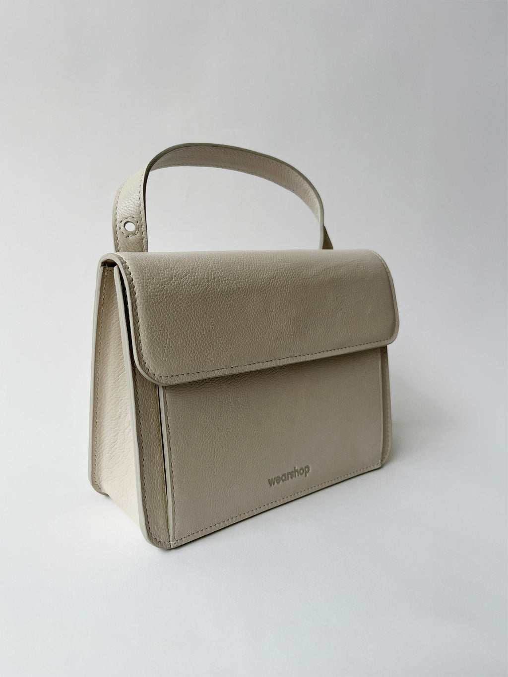 Vietta Piccola White - www.Shopthatapp.com