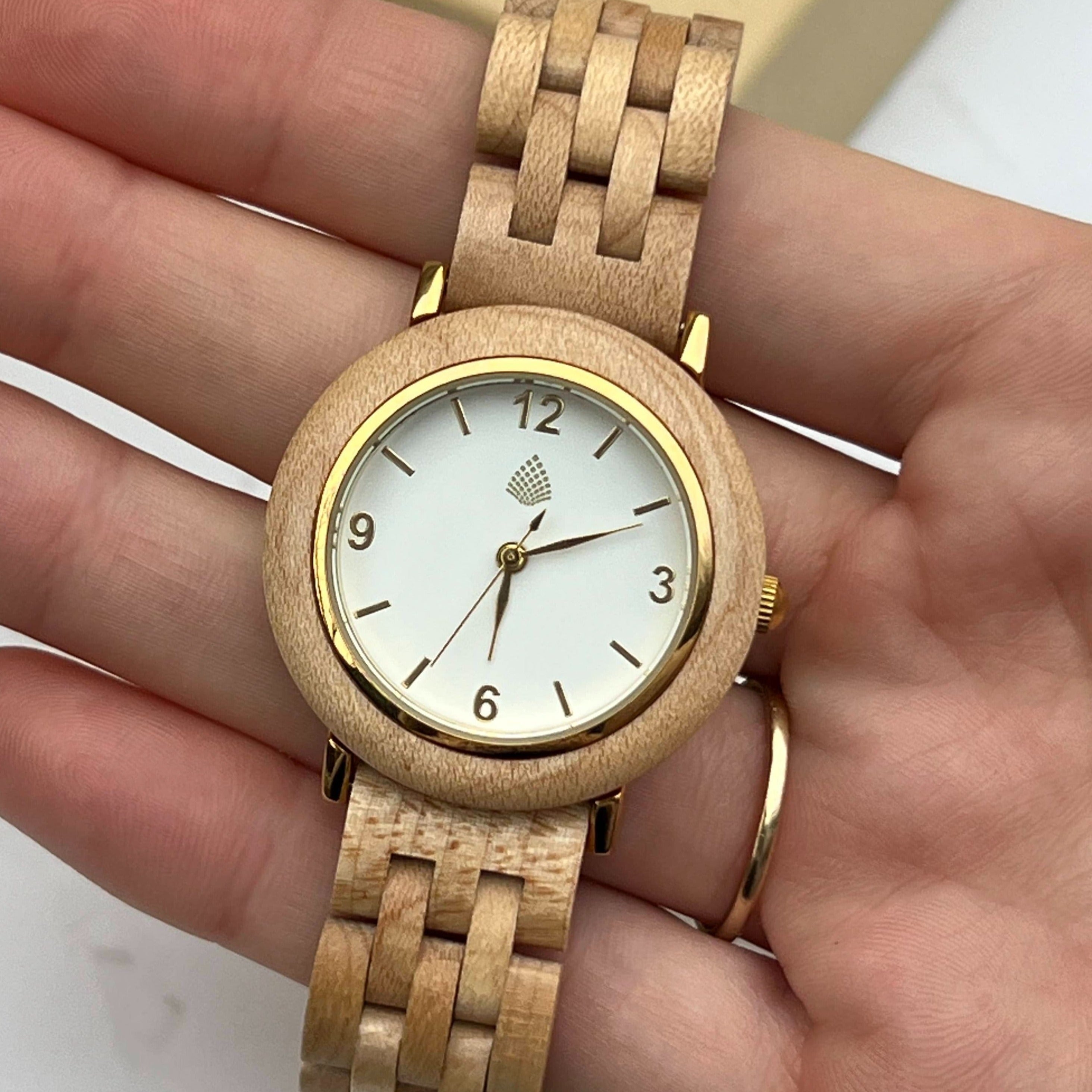 The Birch: Wood Watch for Women - www.Shopthatapp.com