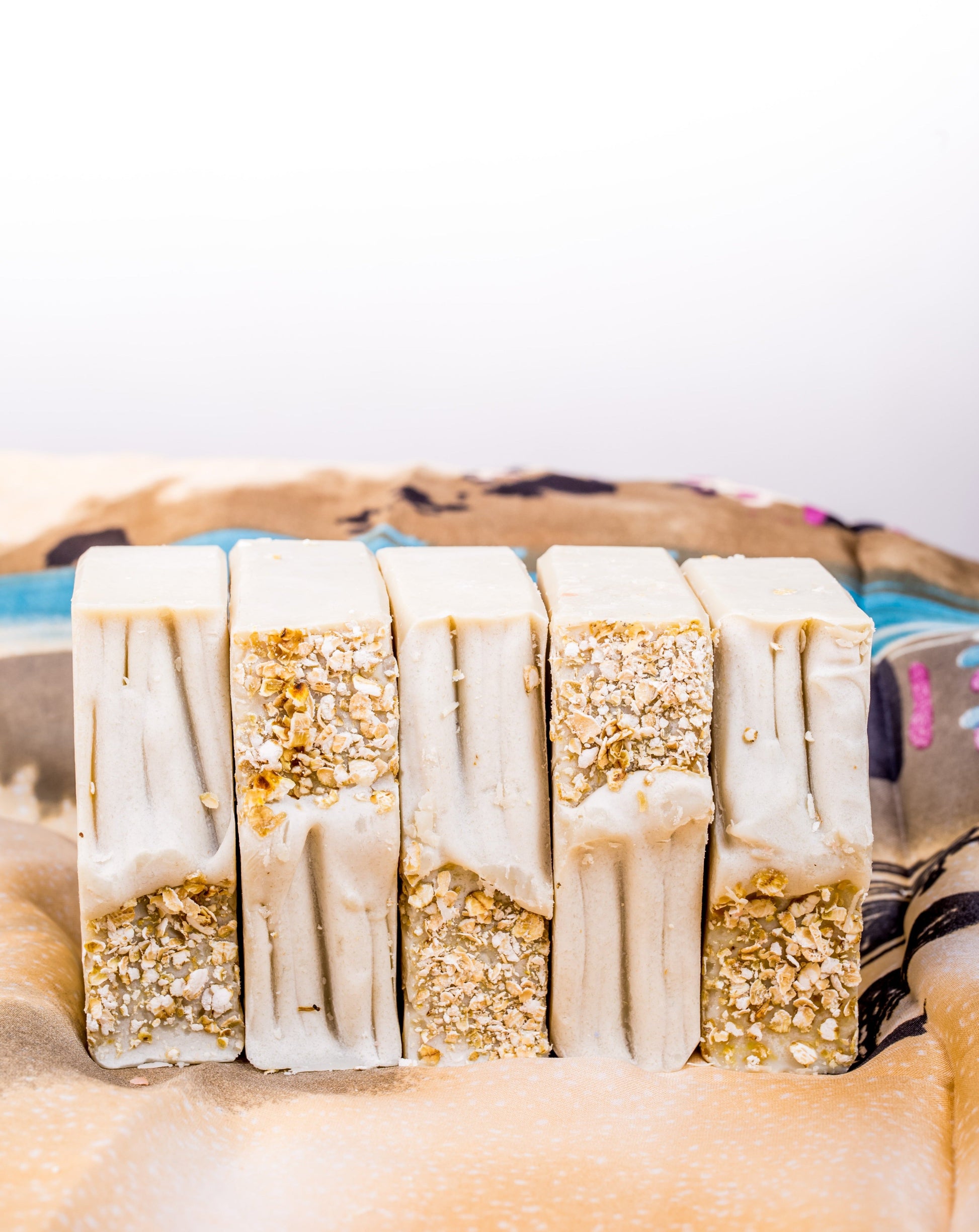 Savon Avoine et miel - www.Shopthatapp.com