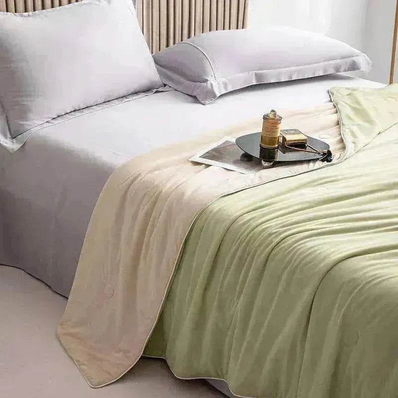 Icy Silk Summer Cool & washable Quilt - www.Shopthatapp.com