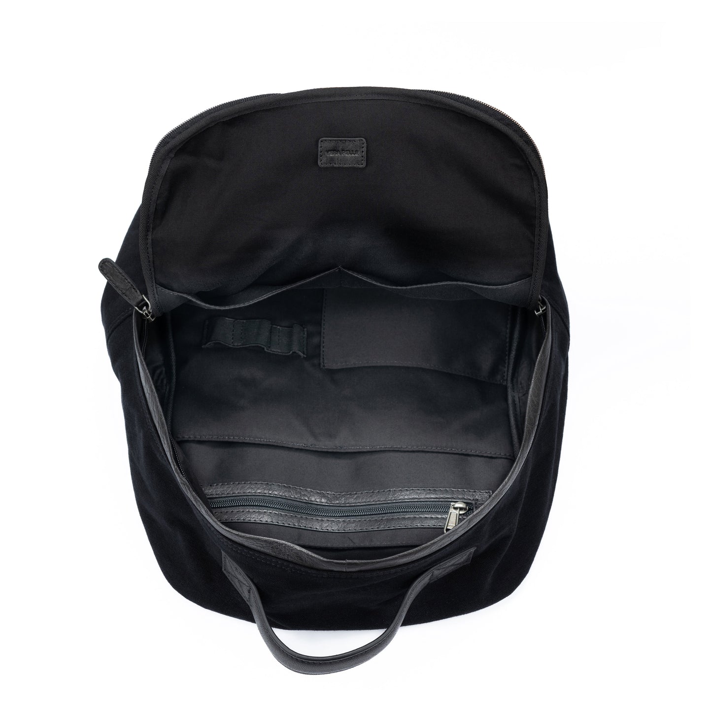 K0023AB | Zaino Porta Notebook in Canvas/Vera Pelle, pieno fiore, volanata - Colore Nero. Accessori Nickel Anticato, Chiusura con lampo. Dimensioni: cm 29 x 40 x15. Confezione: Sacchetto Tnt - www.Shopthatapp.com