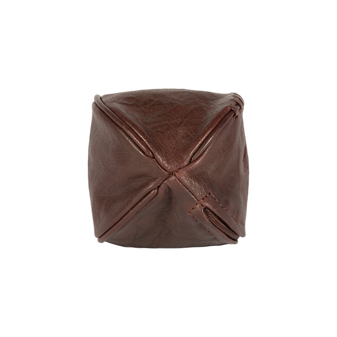 K10655BB | Mini Pochette/Portachiavi in Vera Pelle pieno fiore, Volanata. Colore Testa Moro. Accessori Nickel Lucido. Dimensioni: cm 12,5 x 7,5 x 7,5. Confezione: Sacchetto Tnt - www.Shopthatapp.com