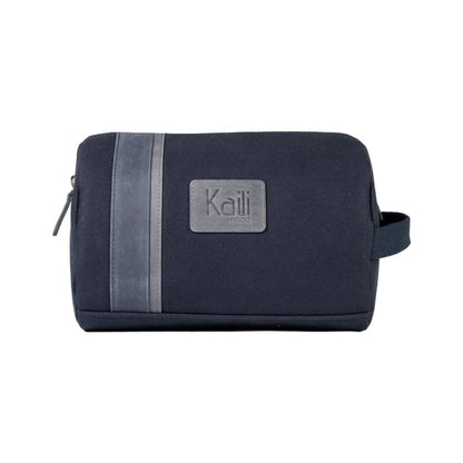 K2005DF | Beauty Case en Toile 100% Cotone/Vera Pelle pieno fiore, Naked. Couleur Bleu. Maniglia latérale. Chiusura con lampo. Dimensions: cm 25 x 15 x 17. Confezione: Sacchetto en Tnt