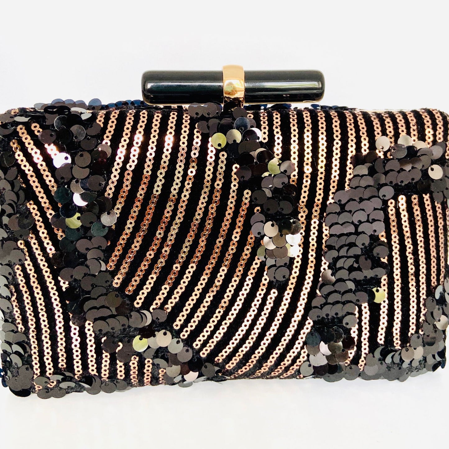 KIRA KIRA - Www.Shopthatapp.com