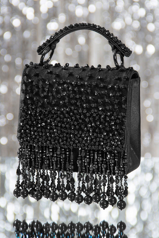 KYRA BLACK CLUTCH - Www.Shopthatapp.com