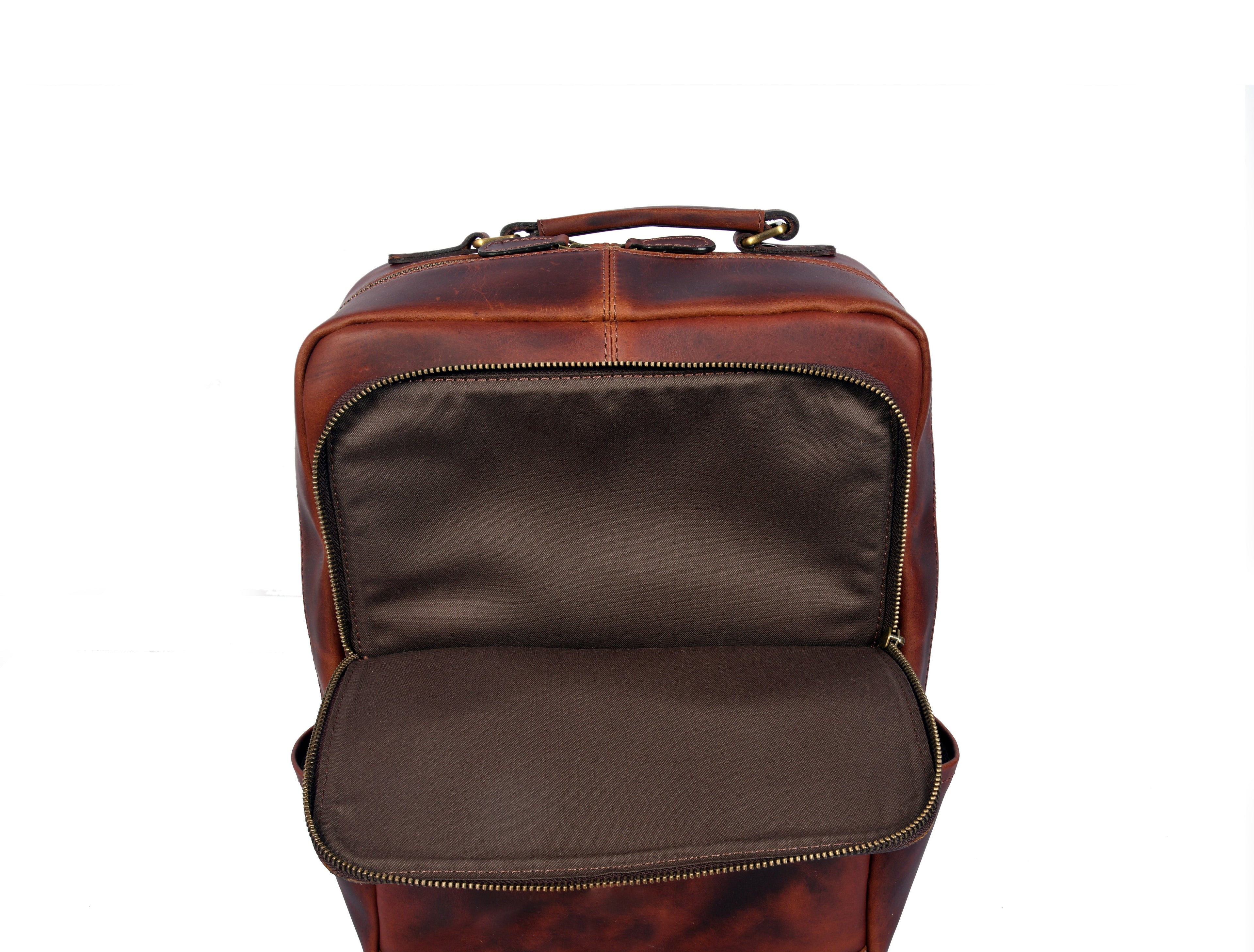 Tolredo Hudson Leather Backpack (Midnight Oak) - www.Shopthatapp.com