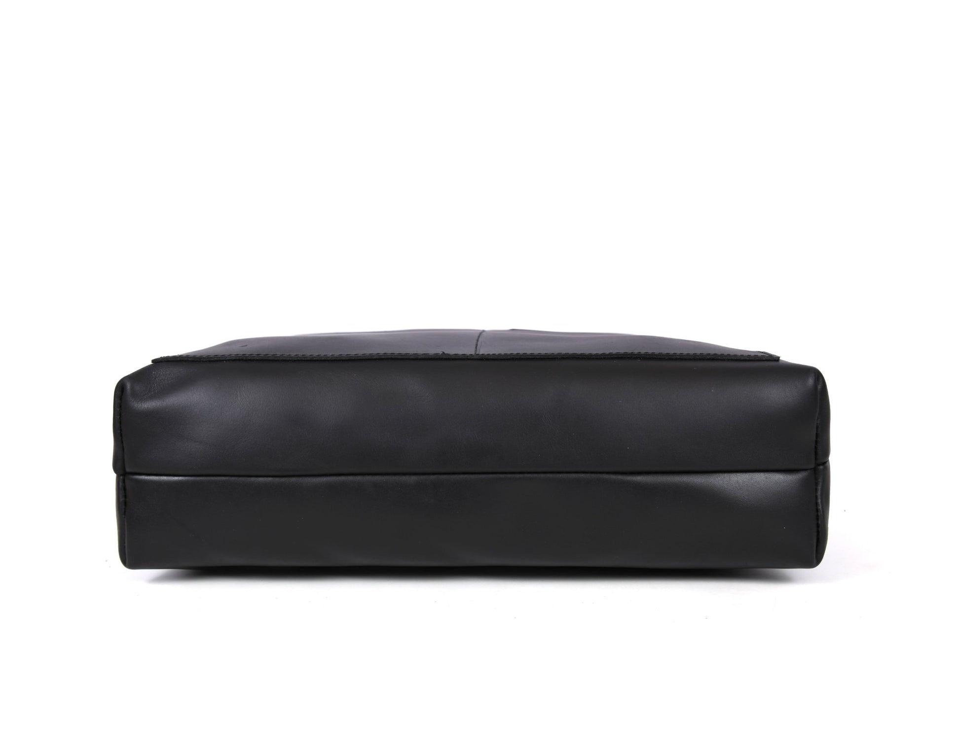 Leather Willow Tote - www.Shopthatapp.com #