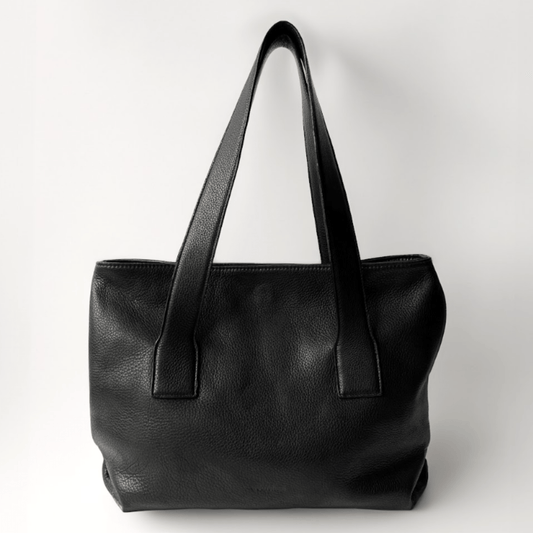 Leila Soft Tote Black - www.Shopthatapp.com