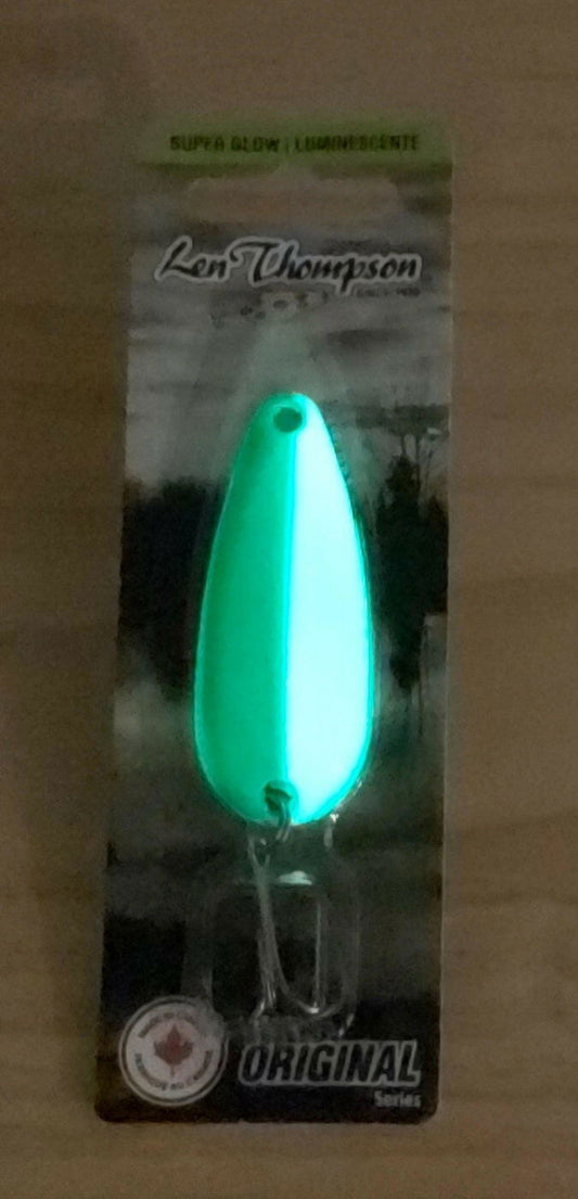 Len Thompson Glowing White & Green Spoons - www.Shopthatapp.com