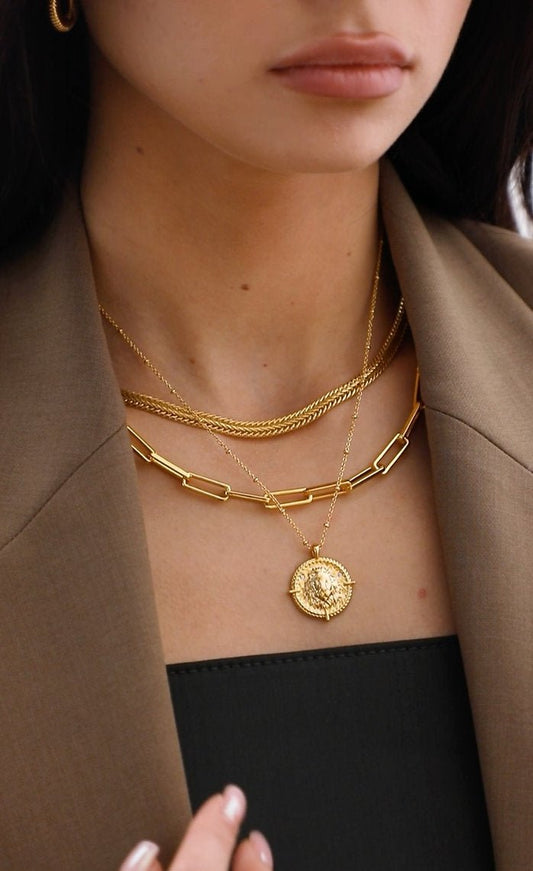 Leo Necklace - www.Shopthatapp.com