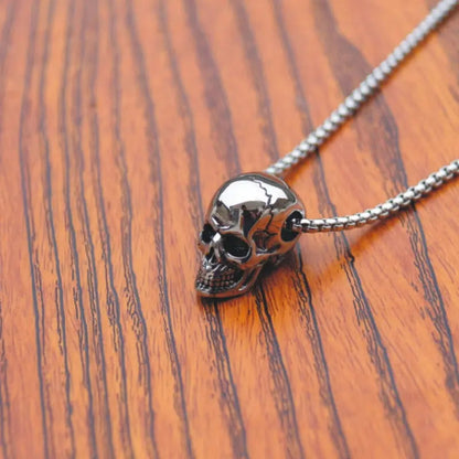 Male titanium steel skull necklace - www.Shopthatapp.com