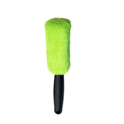 Microfiber High Quality Long Handle Tire Brush - www.Shopthatapp.com