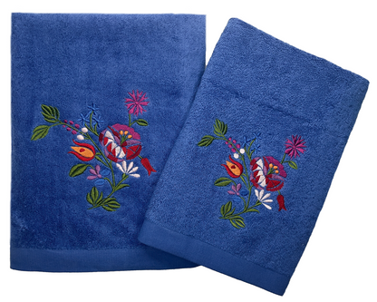 Midnight Blue Tropical Embroidered Towels - Www.Shopthatapp.com