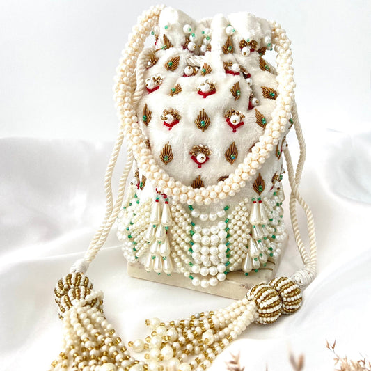 NAOMI Potli - Www.Shopthatapp.com