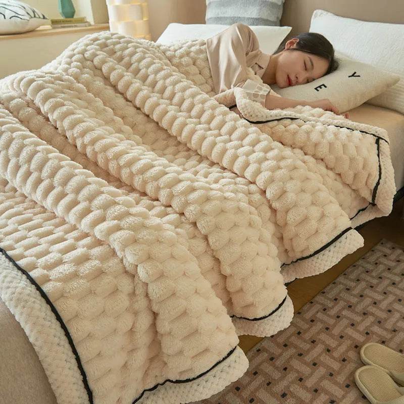 Coral Flannel Winter Thicken Thermal Cover Blanket - www.Shopthatapp.com