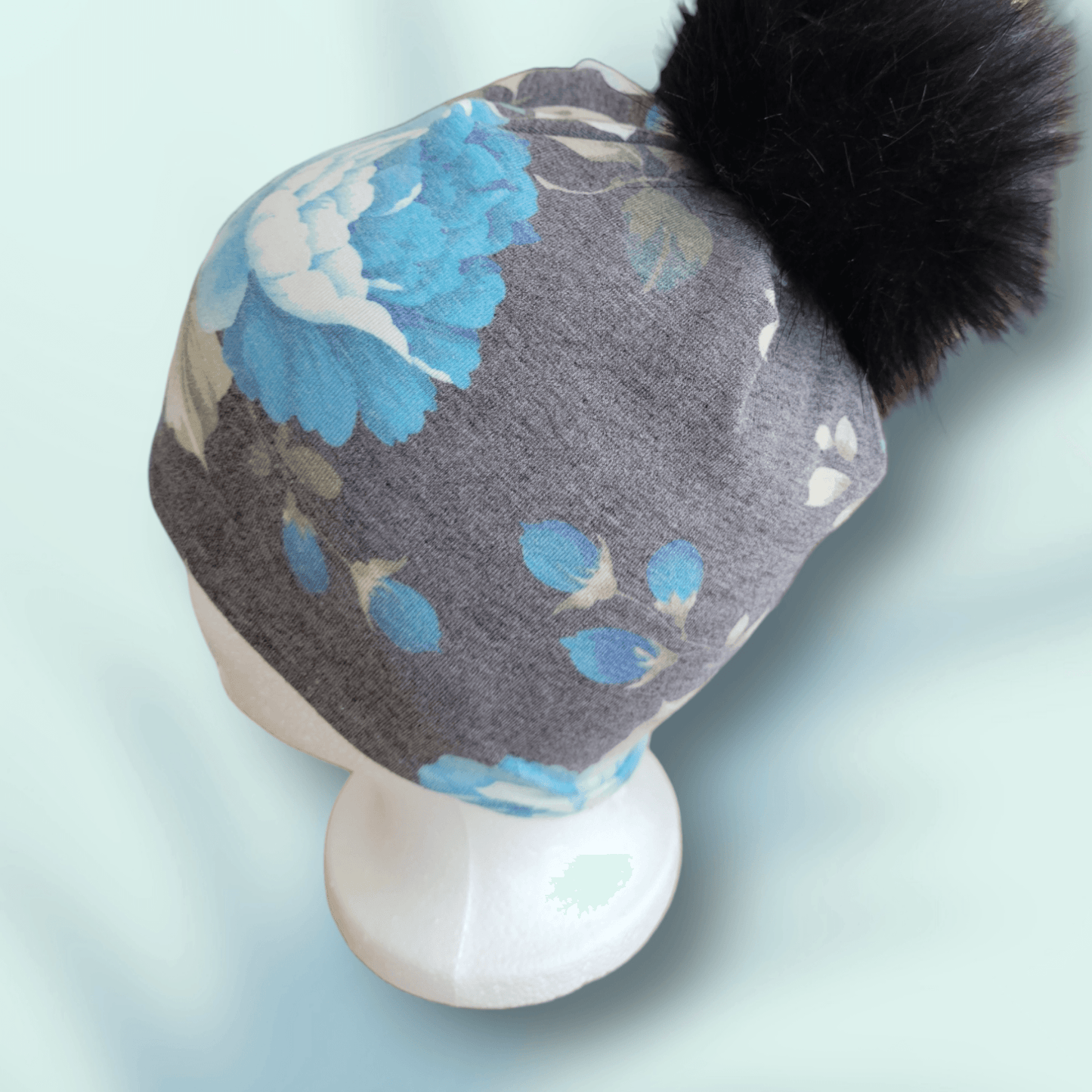 Tuques (doublées micropolaires) à pompons détachables