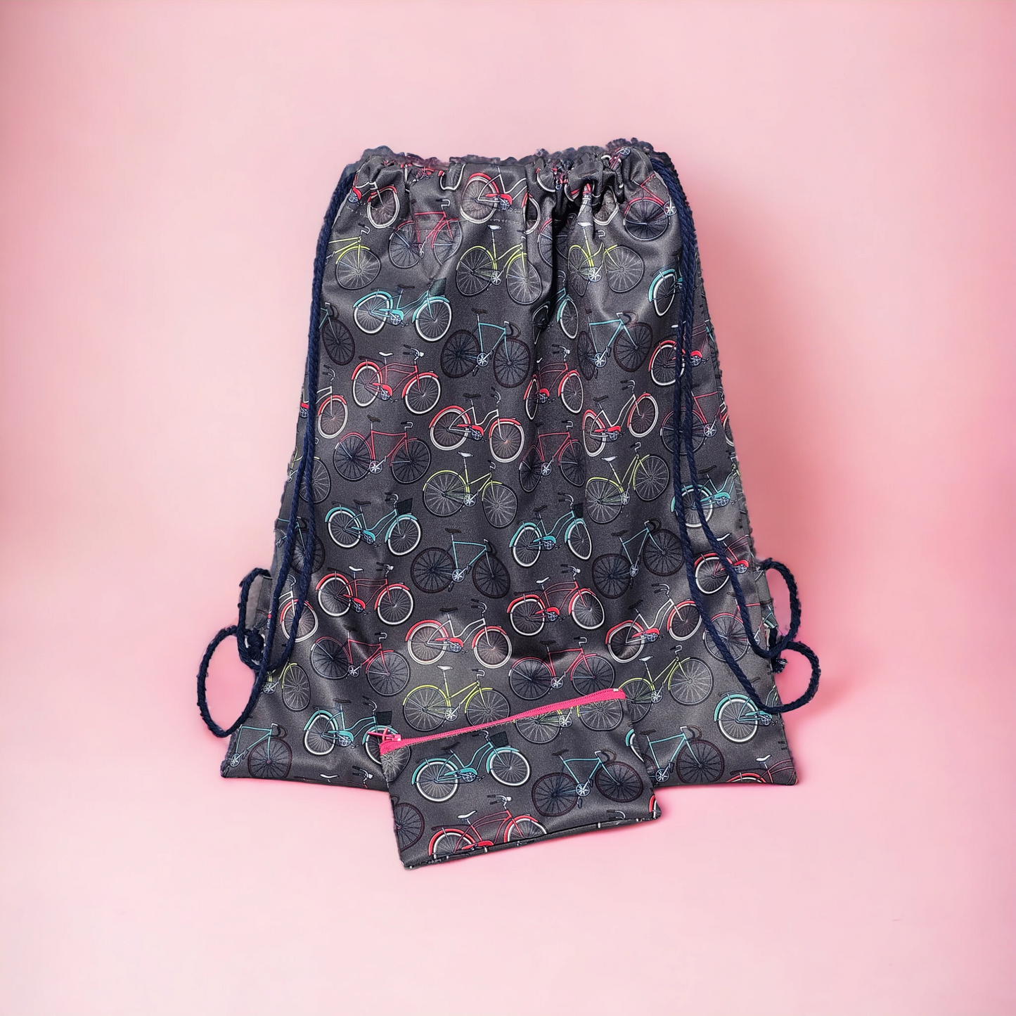 Ens. Sac pour vêtements/chaussures de sport et étui tout-usage
