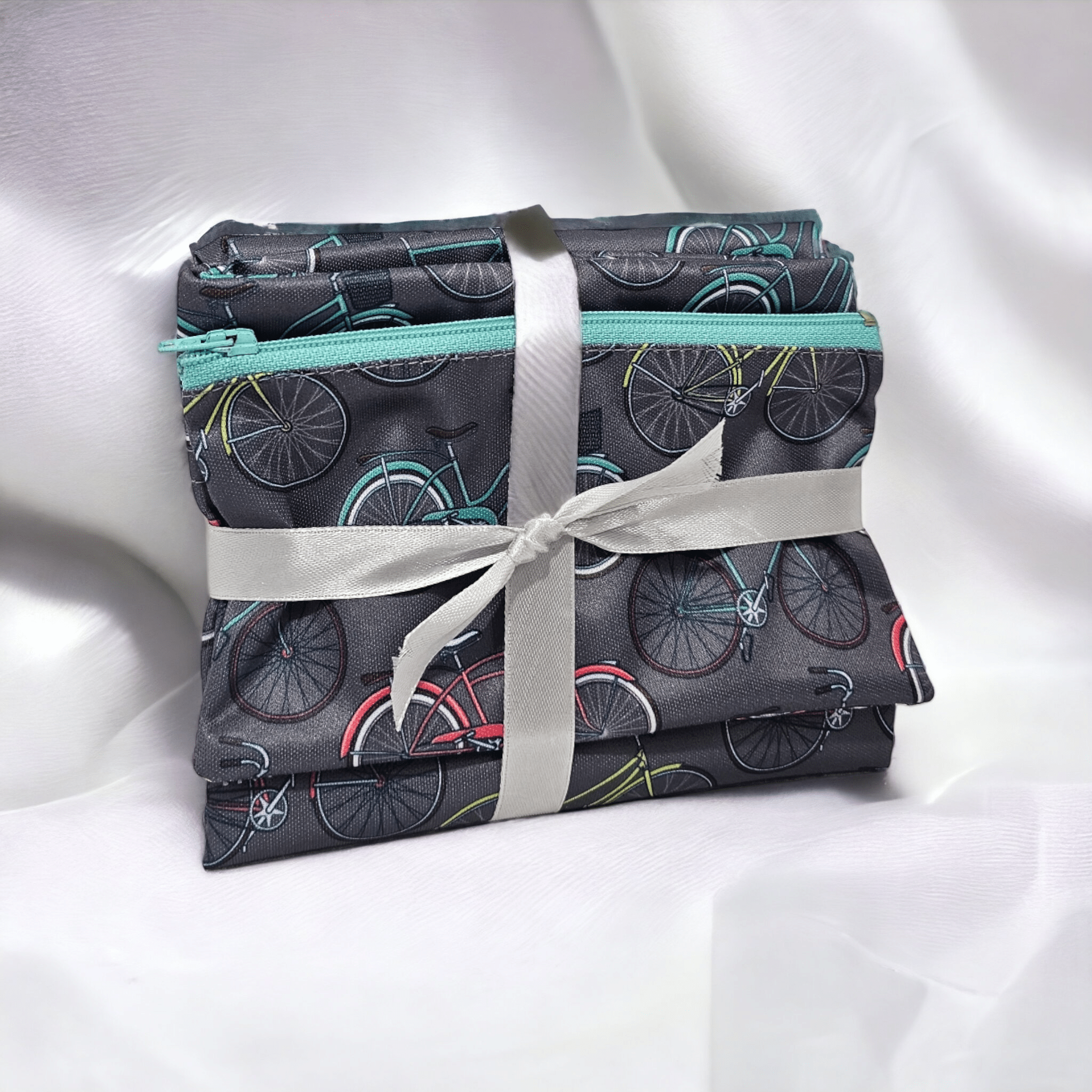 Ens. Sac pour vêtements/chaussures de sport et étui tout-usage - www.Shopthatapp.com